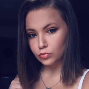 Meet your Posher, Jade